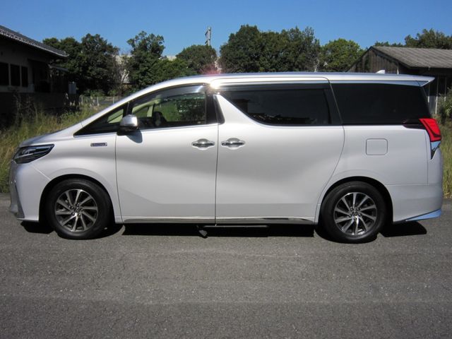 TOYOTA ALPHARD 2017 Image 31