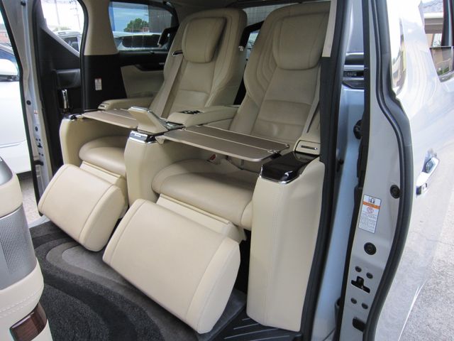 TOYOTA ALPHARD 2017 Image 31
