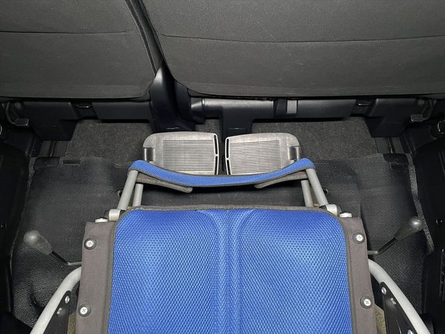 TOYOTA VOXY 2020 Image 31