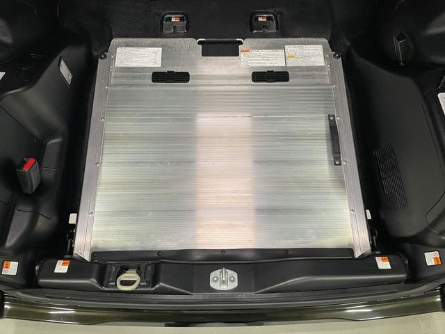 TOYOTA VOXY 2020 Image 31