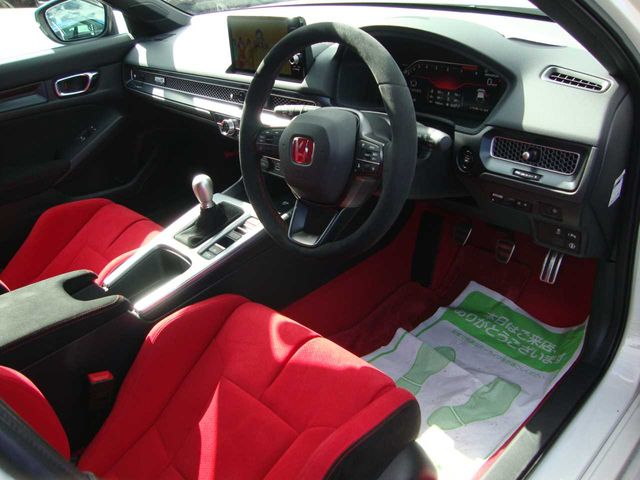 HONDA CIVIC HATCHBACK 2024 Image 31