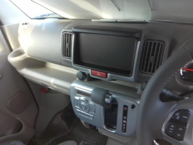 SUZUKI EVERY WAGON 2023 Image 31