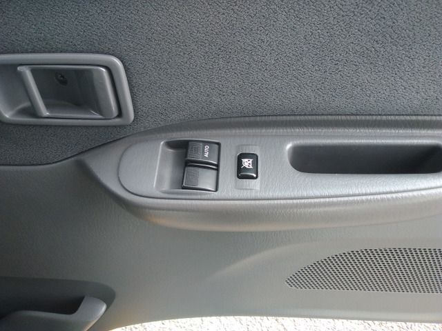 MAZDA BONGO TRUCK 4WD 2018 Image 31