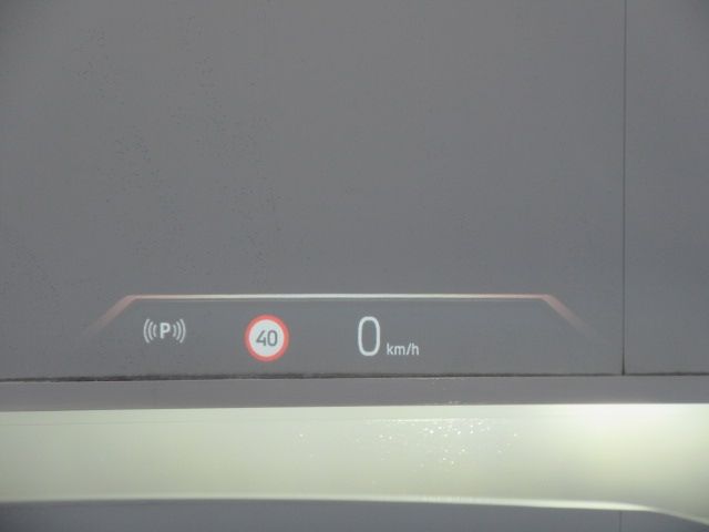 BMW 5SERIES SEDAN 2025 Image 31