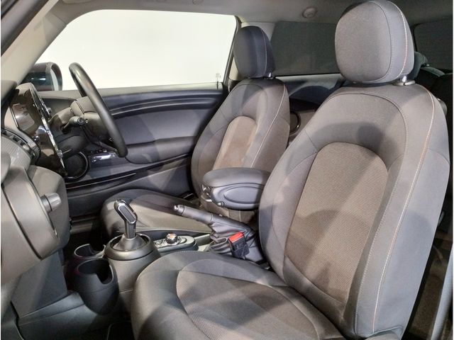 BMW MINI COOPER D 2020 Image 31