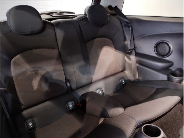 BMW MINI COOPER D 2020 Image 31