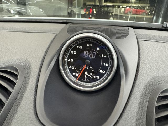 PORSCHE 718CAYMAN S 2018 Image 31