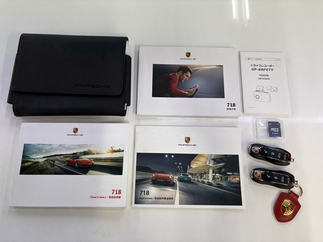 PORSCHE 718CAYMAN S 2018 Image 31