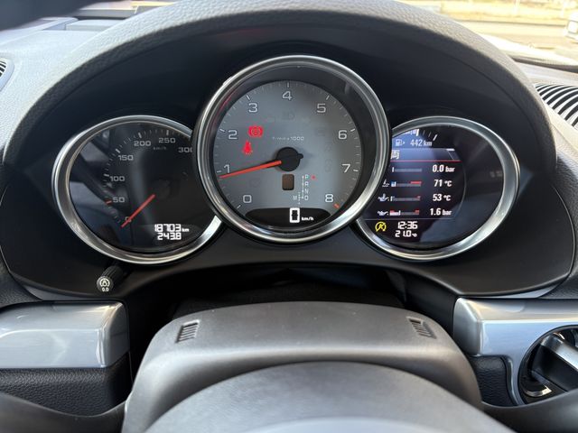 PORSCHE 718CAYMAN S 2018 Image 31