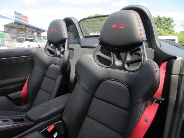 PORSCHE 718BOXSTER 2025 Image 31