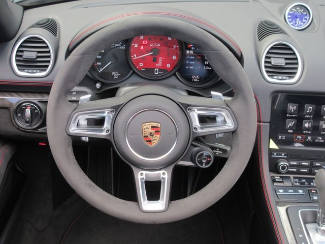 PORSCHE 718BOXSTER 2025 Image 31