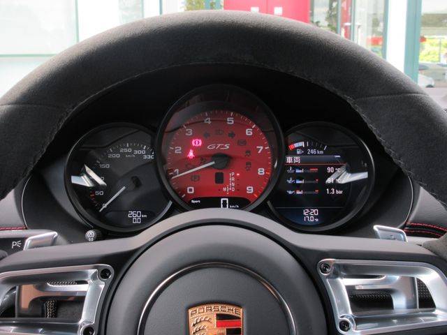 PORSCHE 718BOXSTER 2025 Image 31