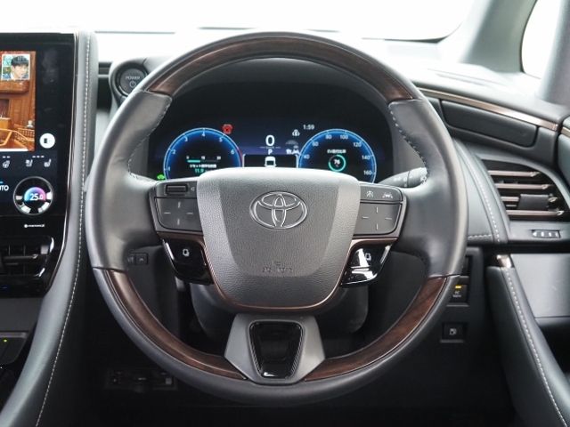 TOYOTA ALPHARD HYBRID 2023 Image 31