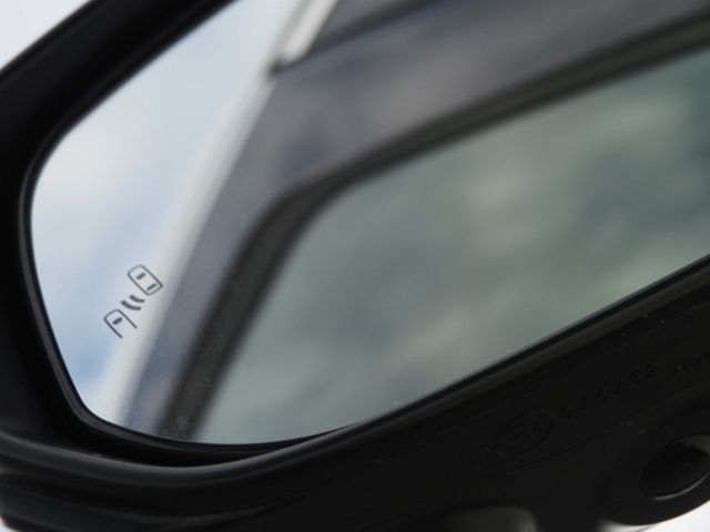 TOYOTA ALPHARD HYBRID 2023 Image 31