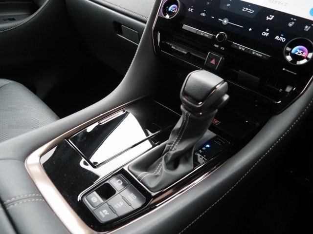 TOYOTA ALPHARD HYBRID 2023 Image 31