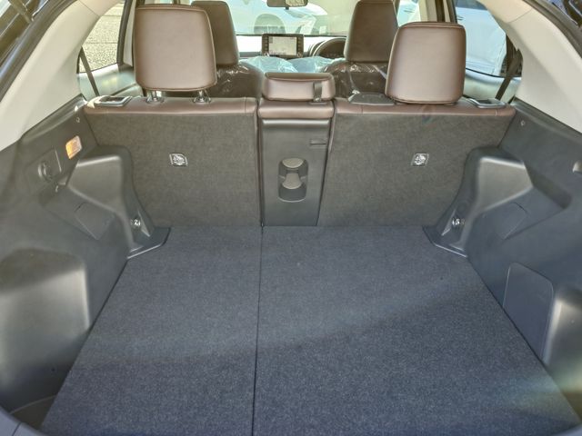 TOYOTA YARIS CROSS HYBRID 2023 Image 31