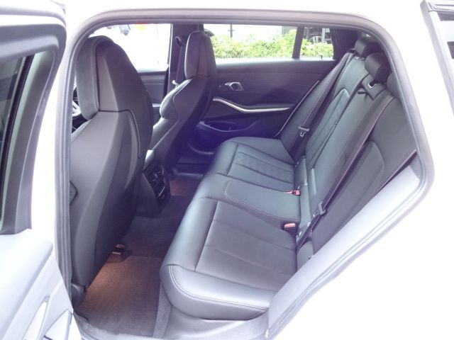 BMW M3 TOURING 2024 Image 31