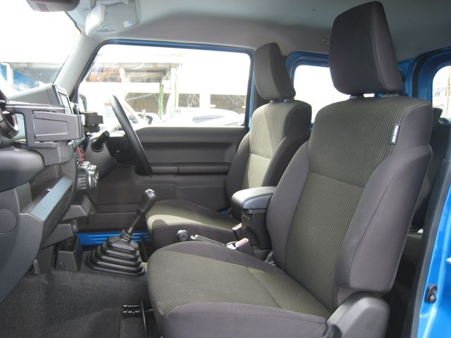 SUZUKI JIMNY 4WD 2020 Image 31