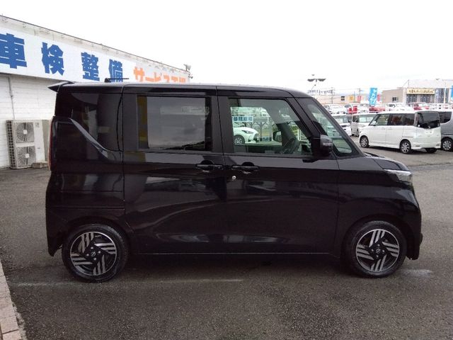 NISSAN ROOX 2023 Image 31