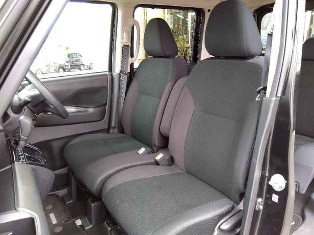 NISSAN ROOX 2023 Image 31