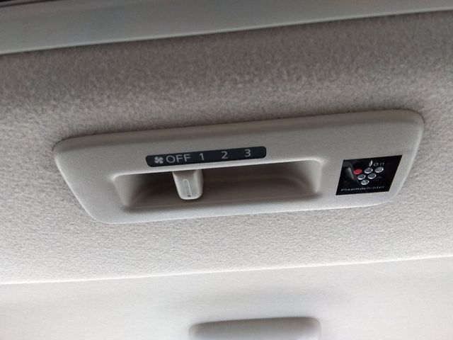 NISSAN ROOX 2023 Image 31