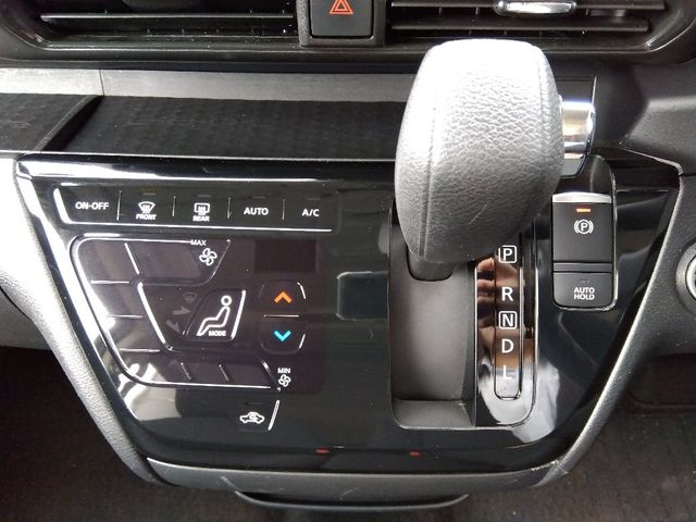 NISSAN ROOX 2023 Image 31