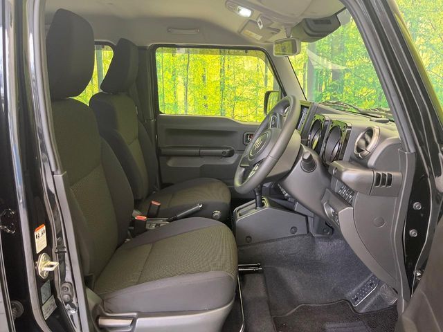 SUZUKI JIMNY NOMADE 2025 Image 31