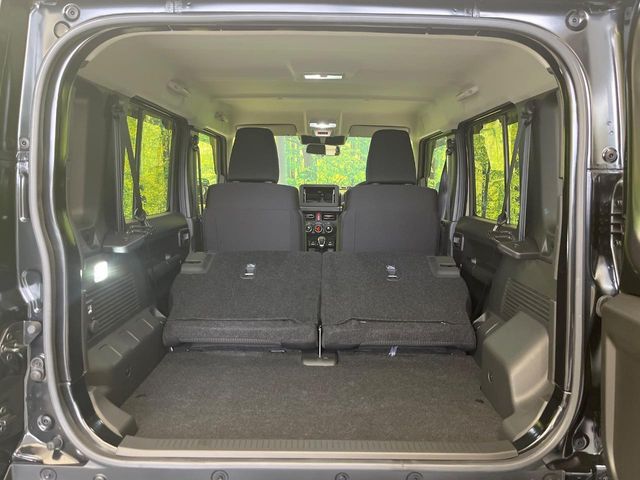 SUZUKI JIMNY NOMADE 2025 Image 31