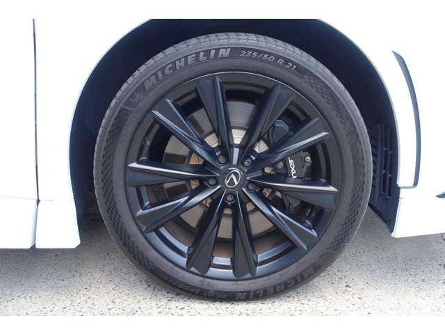 TOYOTA LEXUS RX500H 2023 Image 31