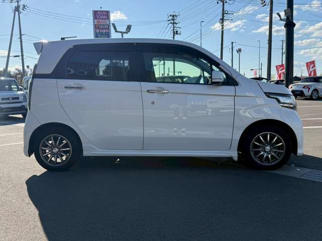 HONDA N-WGN CUSTOM 2014 Image 31