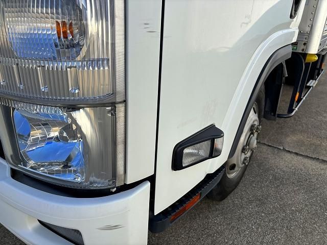 ISUZU ELF 2019 Image 31