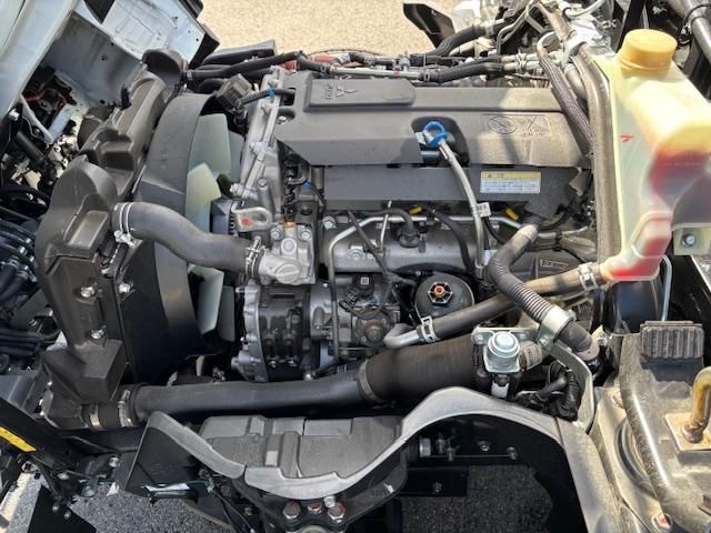 MITSUBISHI CANTER 2025 Image 31