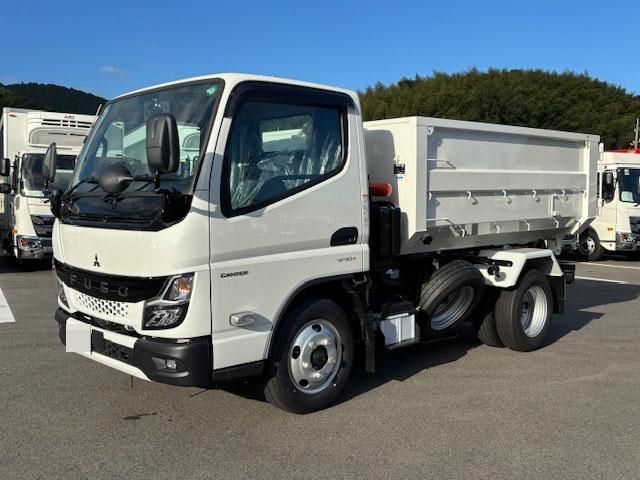 MITSUBISHI CANTER 2025 Image 31