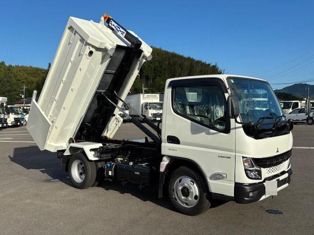MITSUBISHI CANTER 2025 Image 31