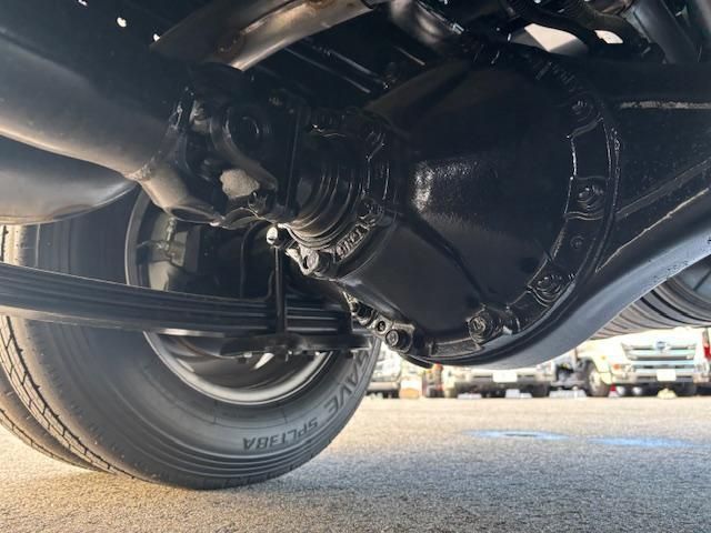 MITSUBISHI CANTER 2025 Image 31