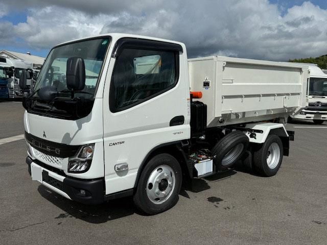 MITSUBISHI CANTER 2025 Image 31
