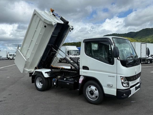 MITSUBISHI CANTER 2025 Image 31