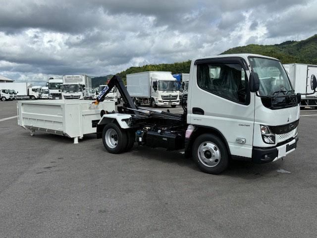 MITSUBISHI CANTER 2025 Image 31