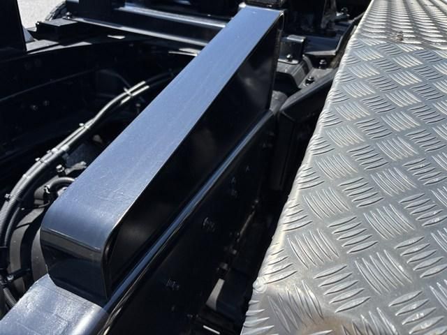 MITSUBISHI FUSOU SUPER GREAT 2025 Image 31