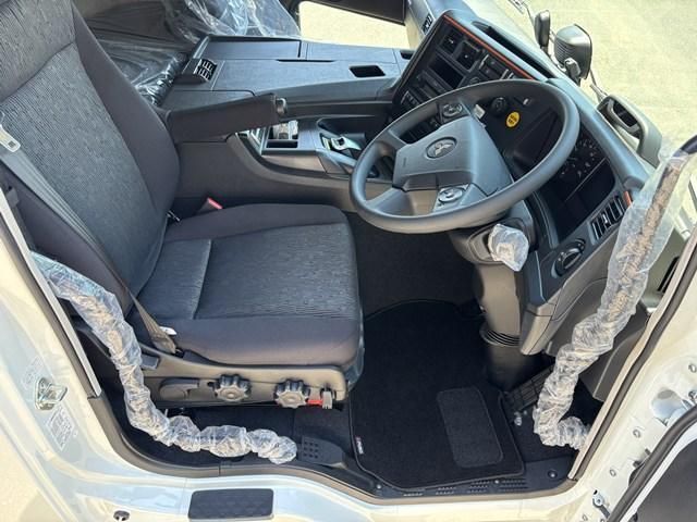 MITSUBISHI FUSOU SUPER GREAT 2025 Image 31