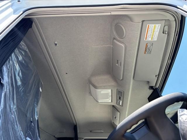 MITSUBISHI FUSOU SUPER GREAT 2025 Image 31