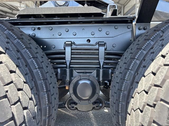 MITSUBISHI FUSOU SUPER GREAT 2025 Image 31