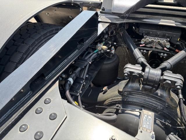 MITSUBISHI FUSOU SUPER GREAT 2025 Image 31