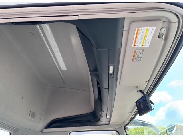 MITSUBISHI FUSOU SUPER GREAT 2025 Image 31