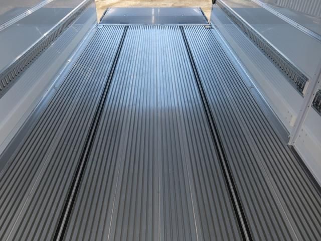 MITSUBISHI FUSOU FIGHTER 2025 Image 31