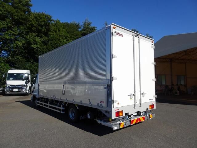 MITSUBISHI FUSOU FIGHTER 2024 Image 31