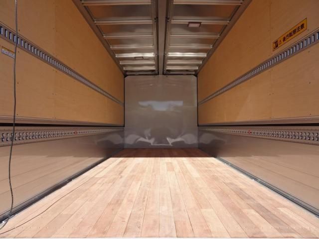 MITSUBISHI FUSOU FIGHTER 2024 Image 31