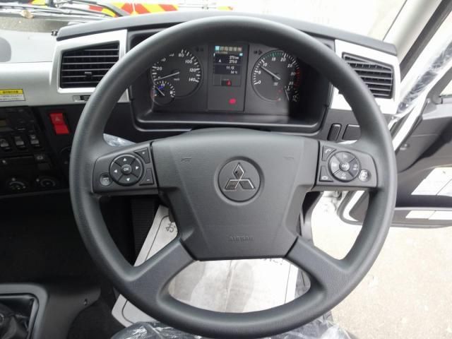 MITSUBISHI FUSOU FIGHTER 2024 Image 31