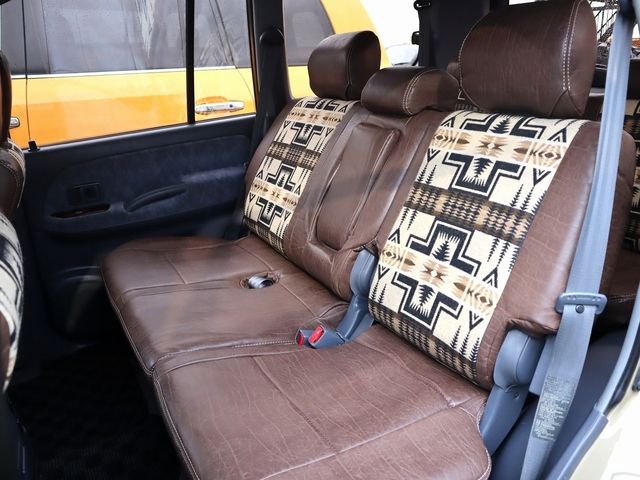 TOYOTA LANDCRUISER PRADO 2000 Image 31