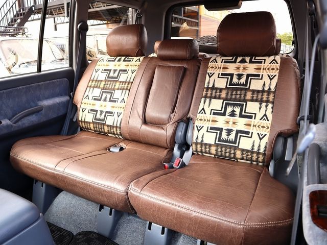 TOYOTA LANDCRUISER PRADO 2000 Image 31